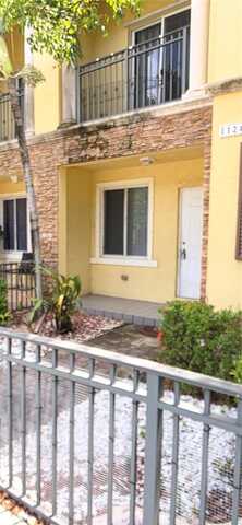 11240 SW 230th Ter, Miami, FL 33170