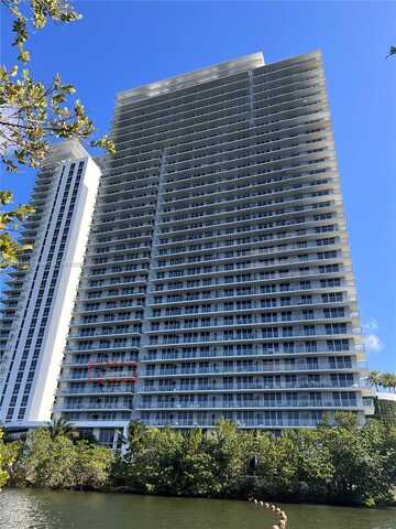 16385 Biscayne Blvd, North Miami Beach, FL 33160
