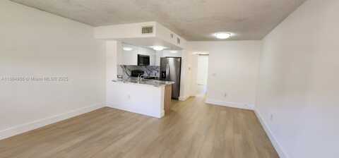 8660 NW 5th Ter, Miami, FL 33126