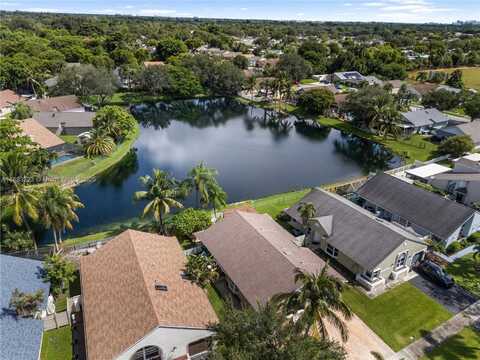 9803 SW 59th St, Cooper City, FL 33328