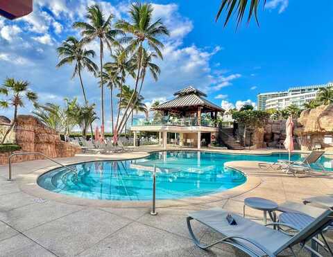5225 Collins Ave, Miami Beach, FL 33140