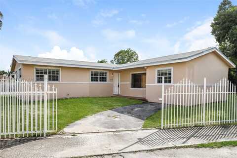 1031 NW 178th Ter, Miami Gardens, FL 33169