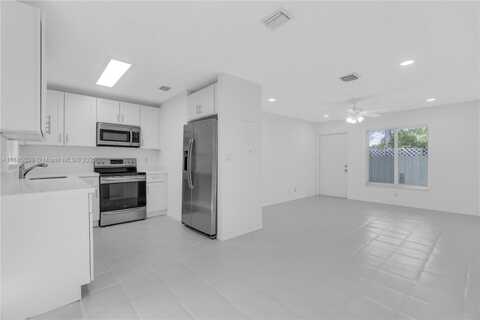 1428 NE 2nd Ave, Fort Lauderdale, FL 33304