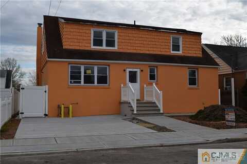 90 Holly Street, Port Reading, NJ 07064
