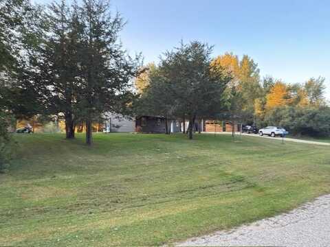 2784 W Marion St, Neshkoro, WI 54960