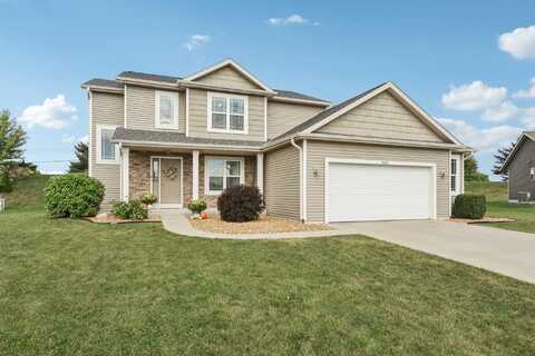W1418 Stoney Brook Ct, Ixonia, WI 53036