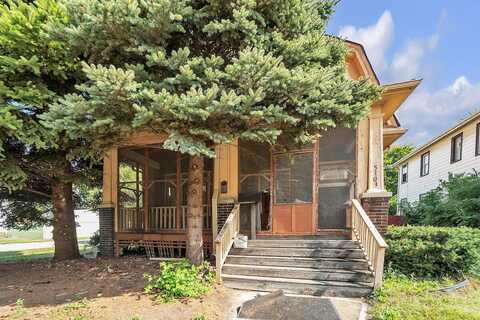 5103 19th Ave, Kenosha, WI 53140