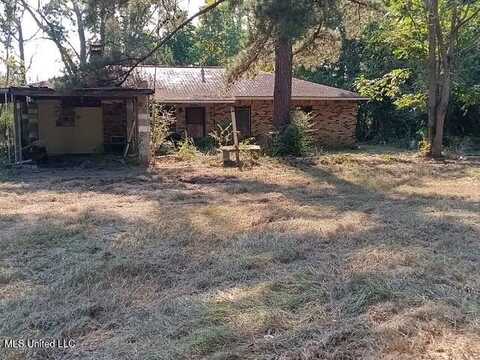 412 Skating Rink Road, Prentiss, MS 39474