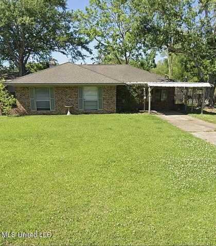 7400 Kentwood Drive, Biloxi, MS 39532