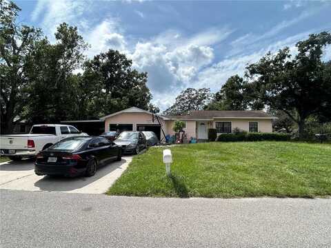 8106 N LYNN AVENUE, TAMPA, FL 33604