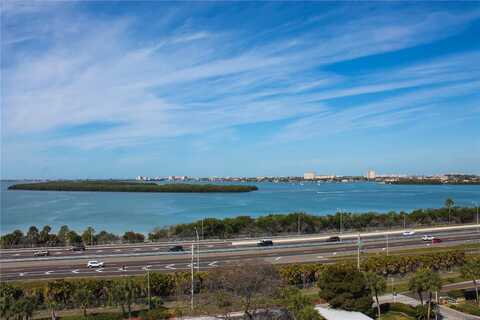7200 SUNSHINE SKYWAY LANE S, Saint Petersburg, FL 33711