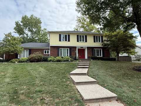 6831 Kingswood Drive, Indianapolis, IN 46256
