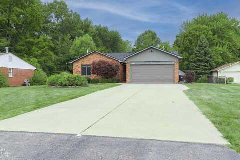 48093 Forbes Dr, Chesterfield, MI 48047