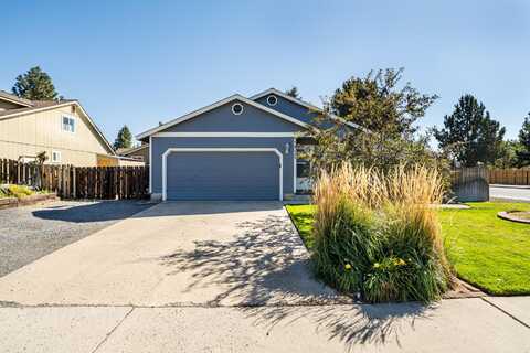 63399 NE Majestic Loop, Bend, OR 97701