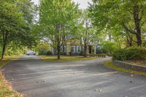 86 Kingsnorth Street, Northbridge, MA 01588