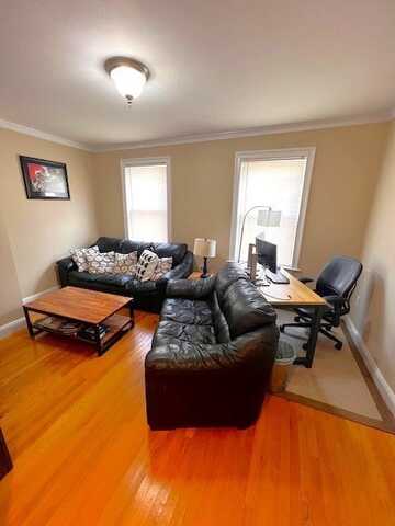 284 E, Boston, MA 02127