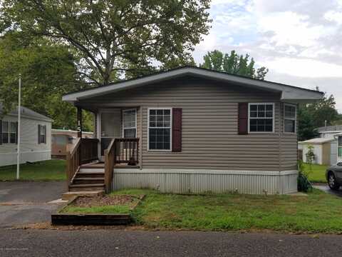 15 Village Road, Morganville, NJ 07751