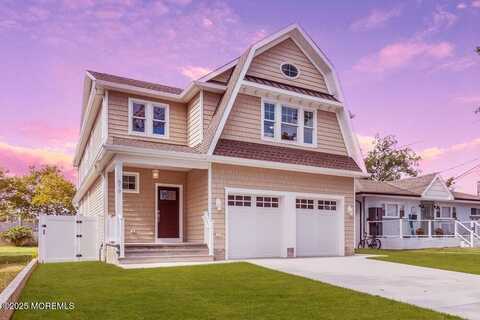 619 Mistletoe Avenue, Point Pleasant Boro, NJ 08742