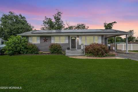 916 Beachwood Boulevard, Beachwood, NJ 08722
