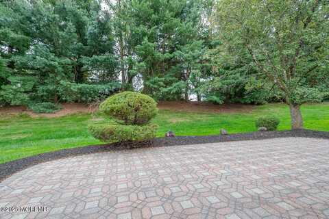 72 Murray Hill Terrace, Marlboro, NJ 07746
