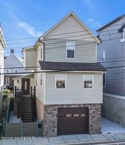 10 South Street, Sea Bright, NJ 07760