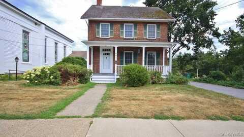 40 BROAD Street, Fishkill, NY 12524