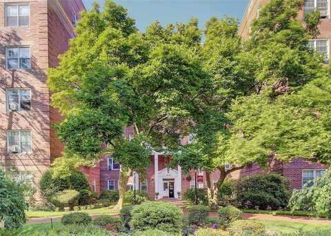 76-35 113th Street, Forest Hills, NY 11375