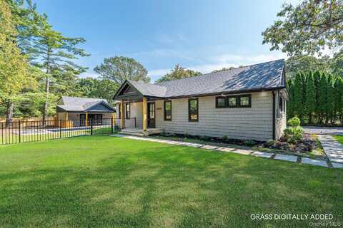 3420 Rocky Point Road, East Marion, NY 11939