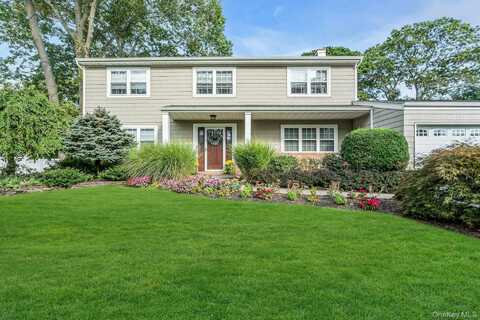 177 N Bicycle Path, Selden, NY 11784