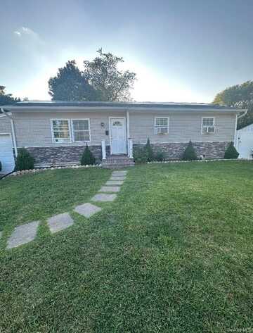 6 Vita Drive, Central Islip, NY 11722