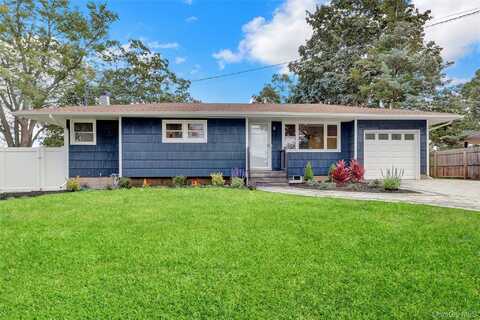 14 Taylor Avenue, Centereach, NY 11720