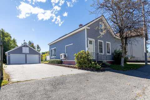 568 S South Main Street, Brewer, ME 04412