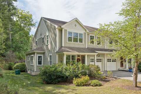 28 Harvest Ridge Road, Freeport, ME 04032