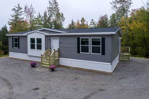 434 Brighton Hill Road, Minot, ME 04258