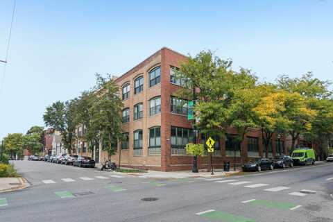 3201 N Ravenswood Avenue, Chicago, IL 60657