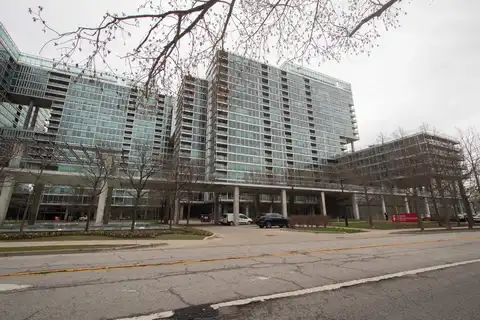 9655 Woods Drive, Skokie, IL 60077