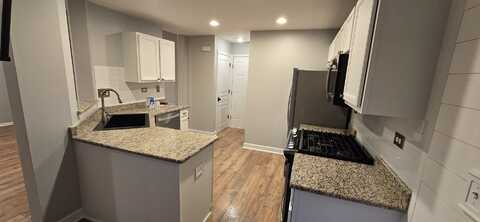 497 Metropolitan Street, Aurora, IL 60502