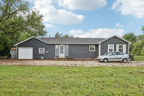 38073 N Nippersink Drive, Spring Grove, IL 60081