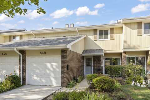 849 Queenswood Court, Wheaton, IL 60189