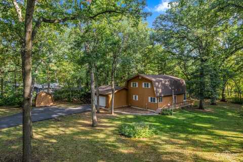 38 Lynwood Drive, Plano, IL 60545