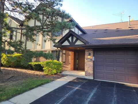 1044 Creekside Court, Wheeling, IL 60090