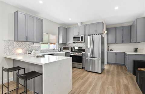 2129 N Pepper Street, Burbank, CA 91505