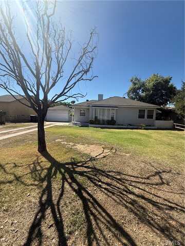 25219 17th, San Bernardino, CA 92404