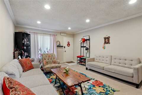 330 N Howard Street, Glendale, CA 91206