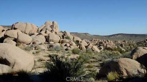 21 Luna Vista Lane, Yucca Valley, CA 92284