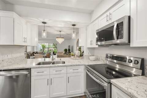 762 Tuolumne Avenue, Thousand Oaks, CA 91360