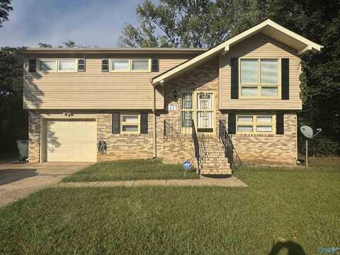 3813 Millbrae Drive, Huntsville, AL 35810