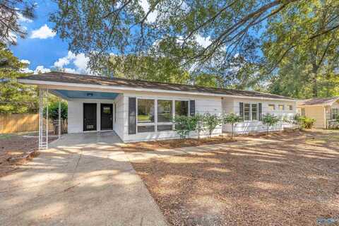 1502 Pennylane SE, Decatur, AL 35601