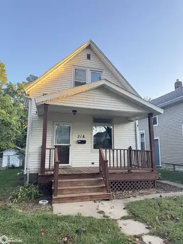 218 Barret Street, Burlington, IA 52601