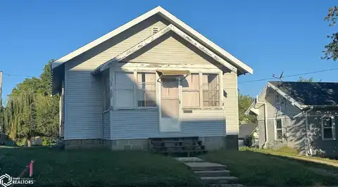 8 N 14Th Street, Marshalltown, IA 50158